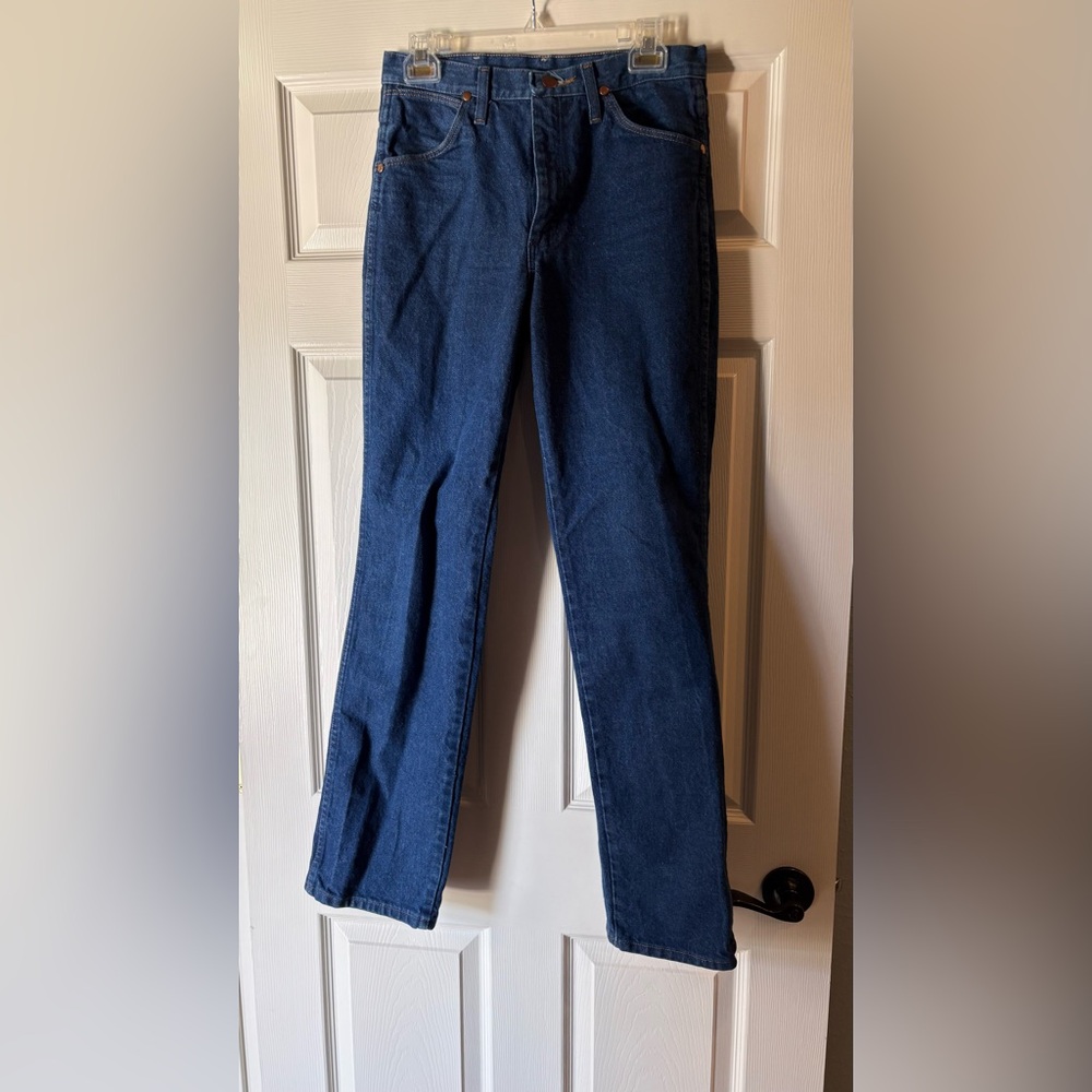 Wrangler Men's Deep Blue Straight Jeans
